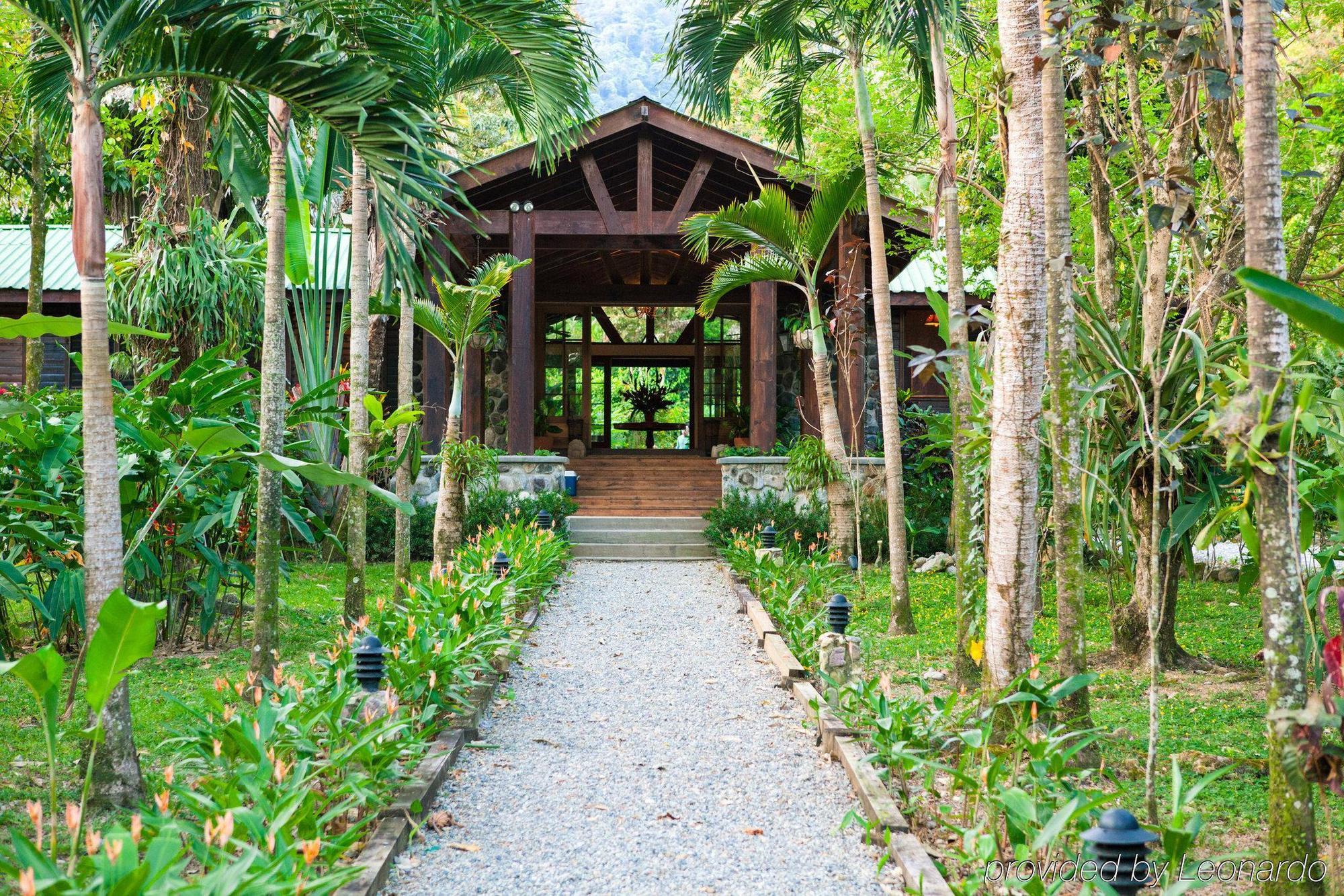 The Lodge & Spa At Pico Bonito El Pino Exterior foto